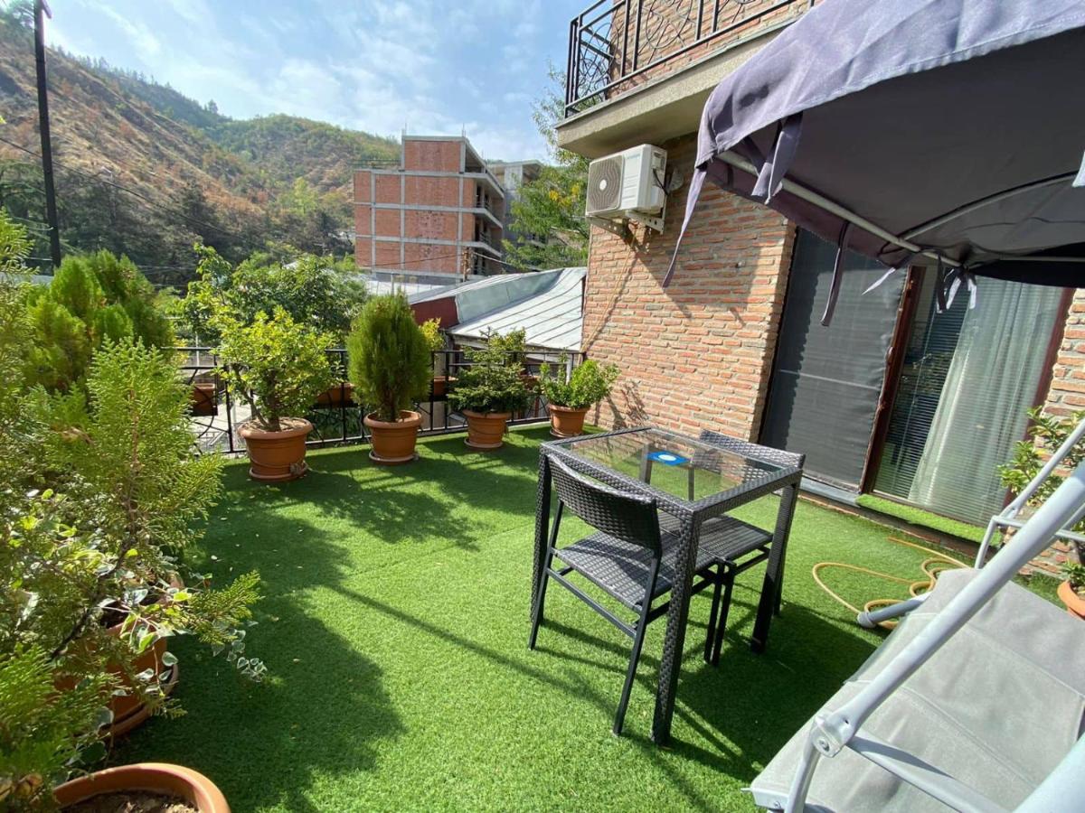 Brand New Apartment With Terrace 第比利斯 外观 照片
