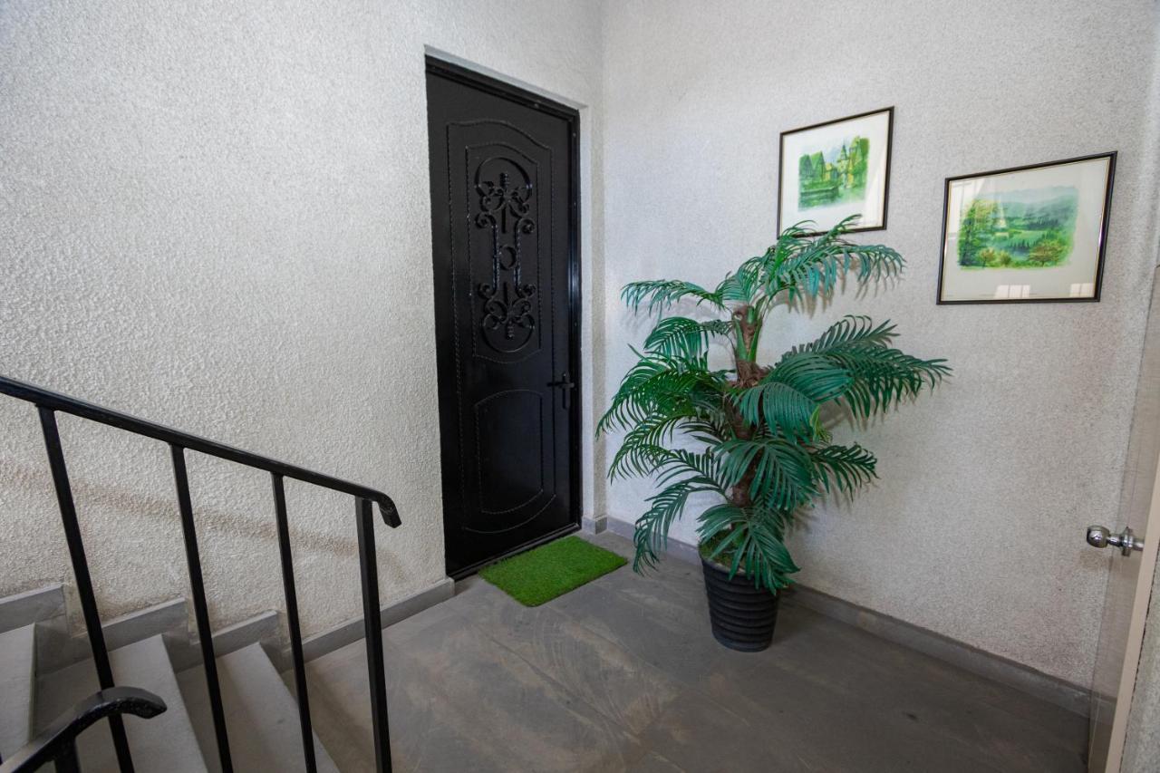 Brand New Apartment With Terrace 第比利斯 外观 照片