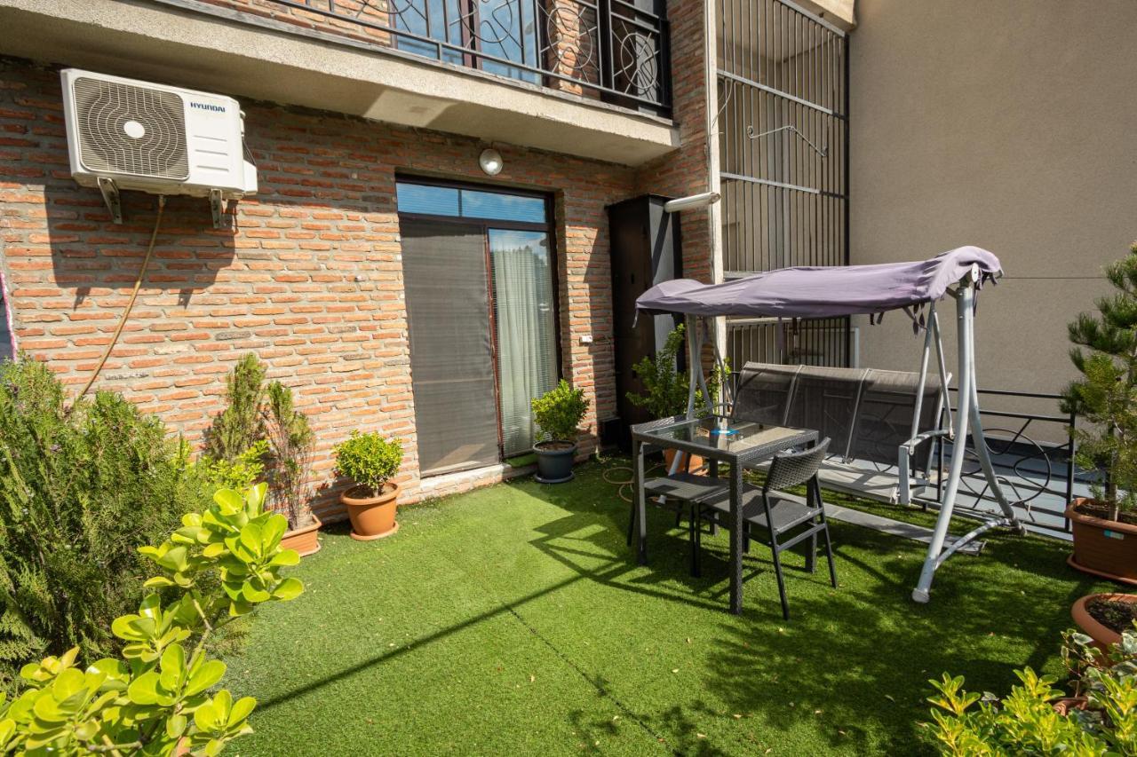 Brand New Apartment With Terrace 第比利斯 外观 照片