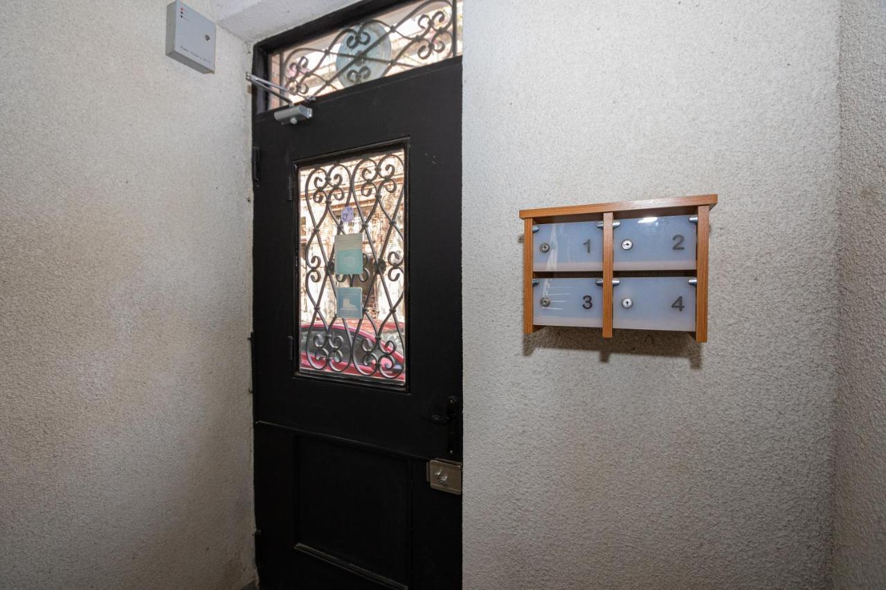Brand New Apartment With Terrace 第比利斯 外观 照片